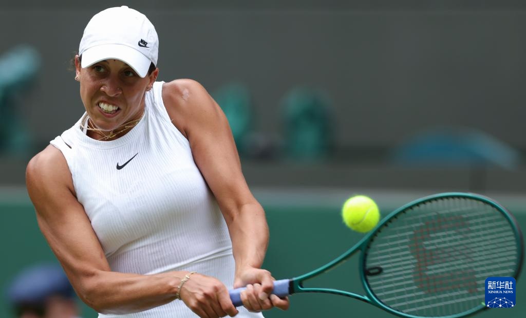 内线球员进 内线球员进